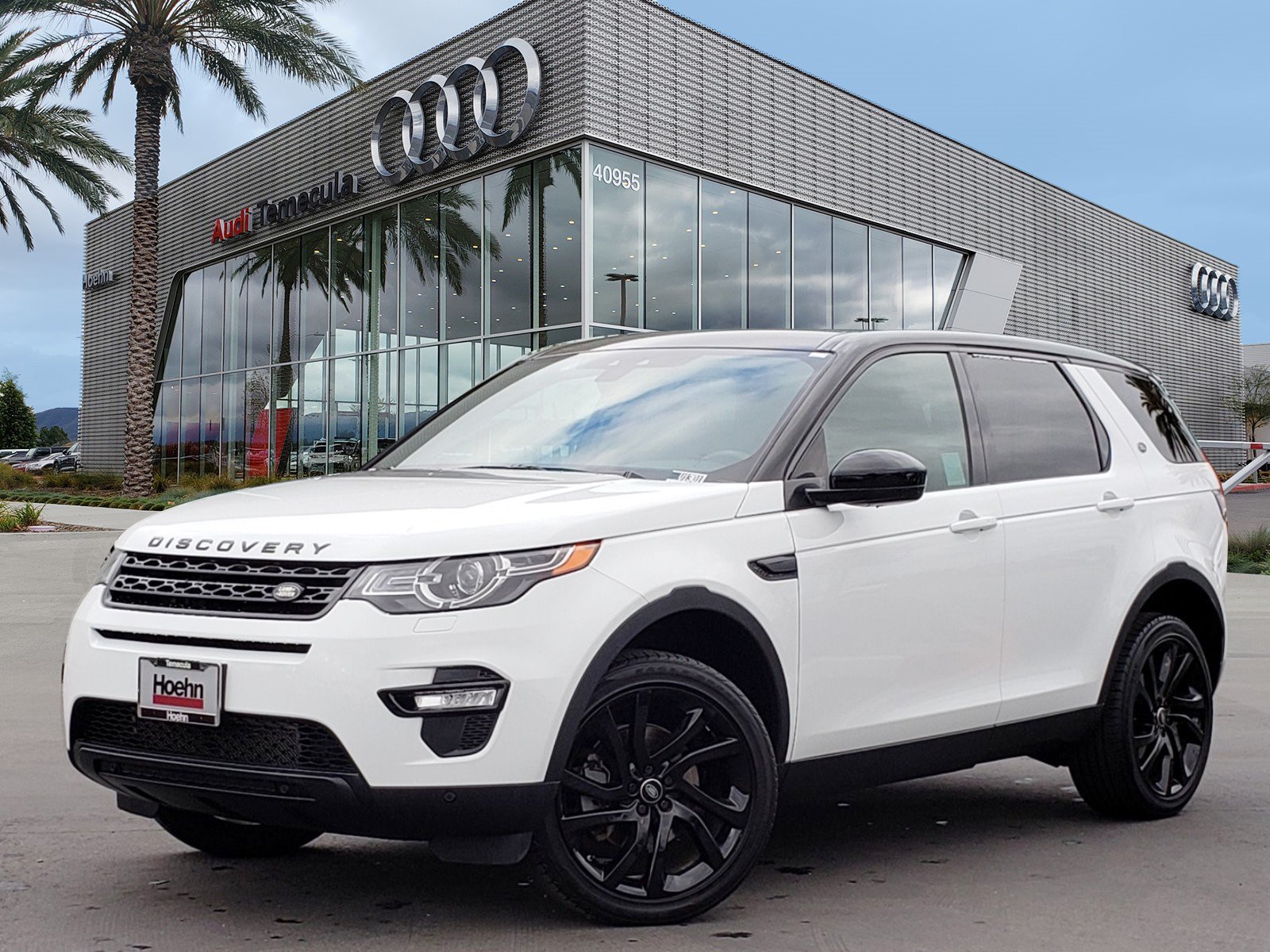 Pre-Owned 2016 Land Rover Discovery Sport HSE Luxury